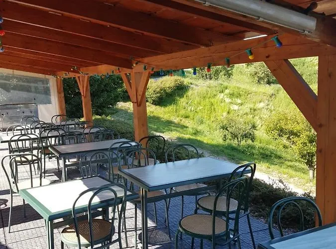 Hotel De Prejeurin Echalas